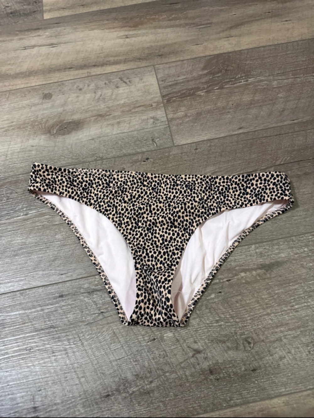 Shade & Shore Leopard Print Bikini Bottoms - Beige and Black